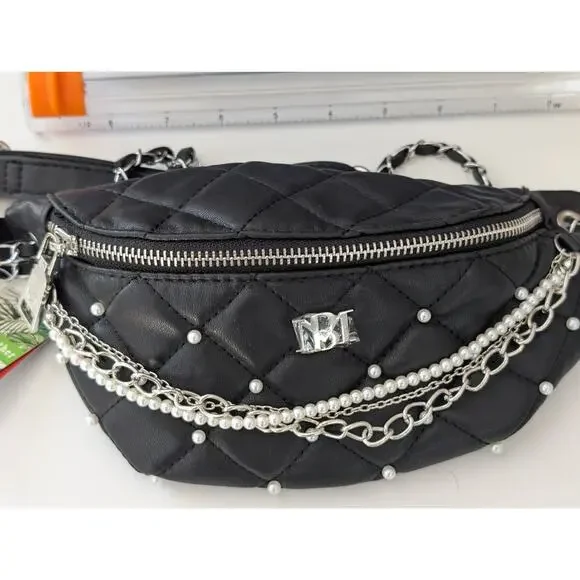 NWT Badgley Mischka Black Quilted Vegan Leather Belt Bag - Pearl & Chain Accent - Picture 7 of 8